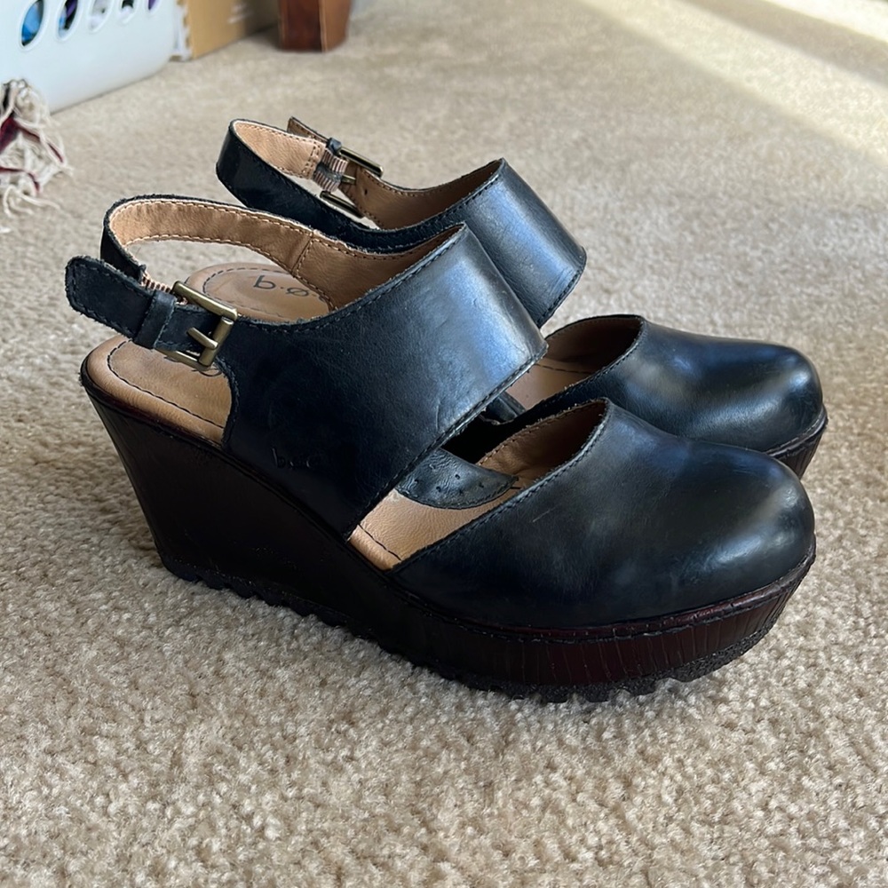 Boc Helena Black Leather Round Toe Wedge Sandals